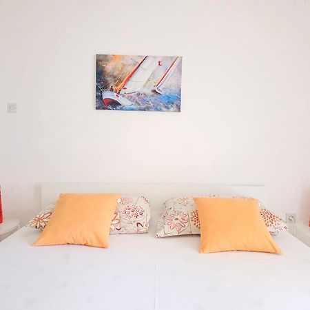 Apartments Marsela Tučepi Eksteriør billede