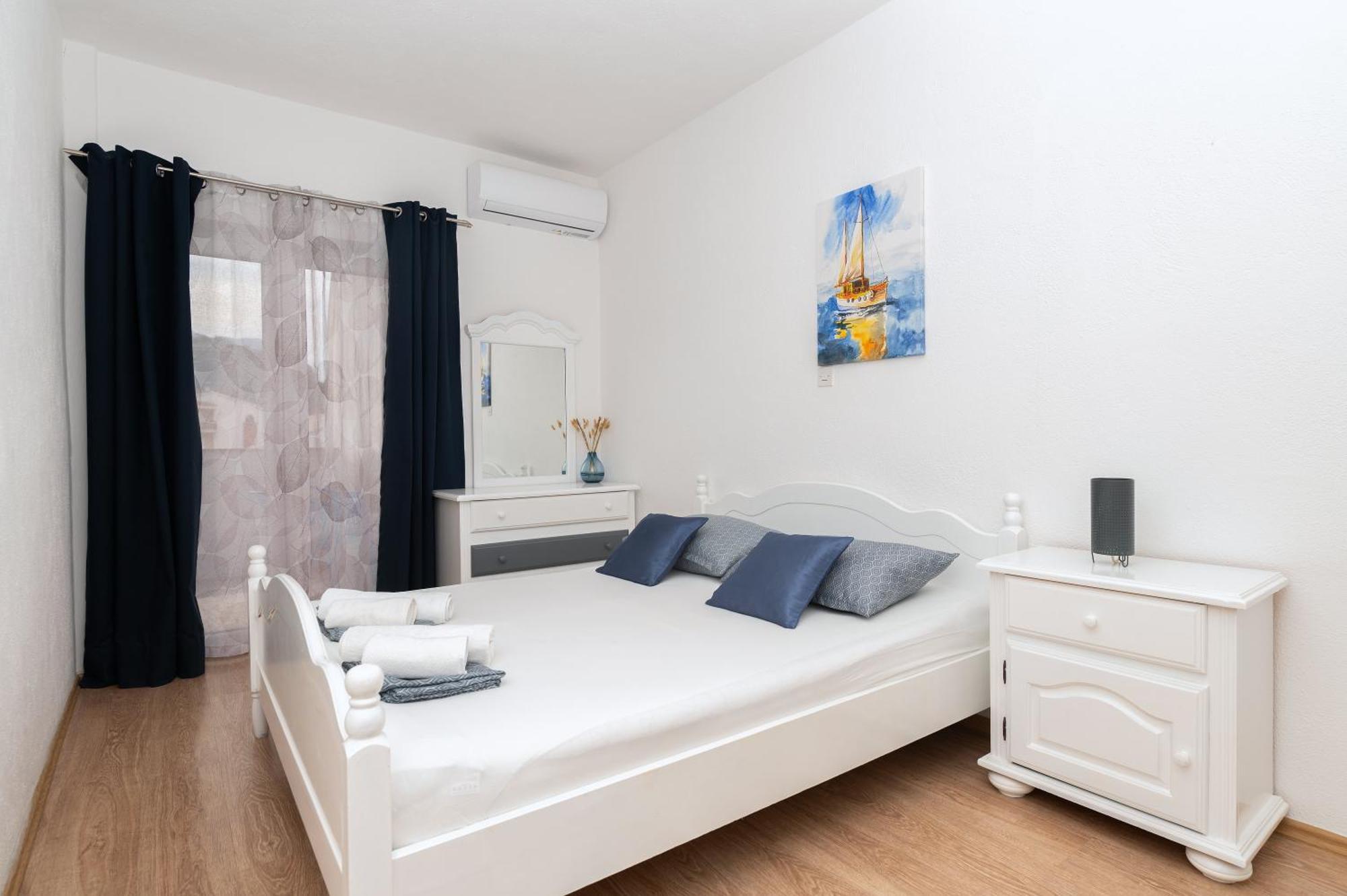 Apartments Marsela Tučepi Eksteriør billede
