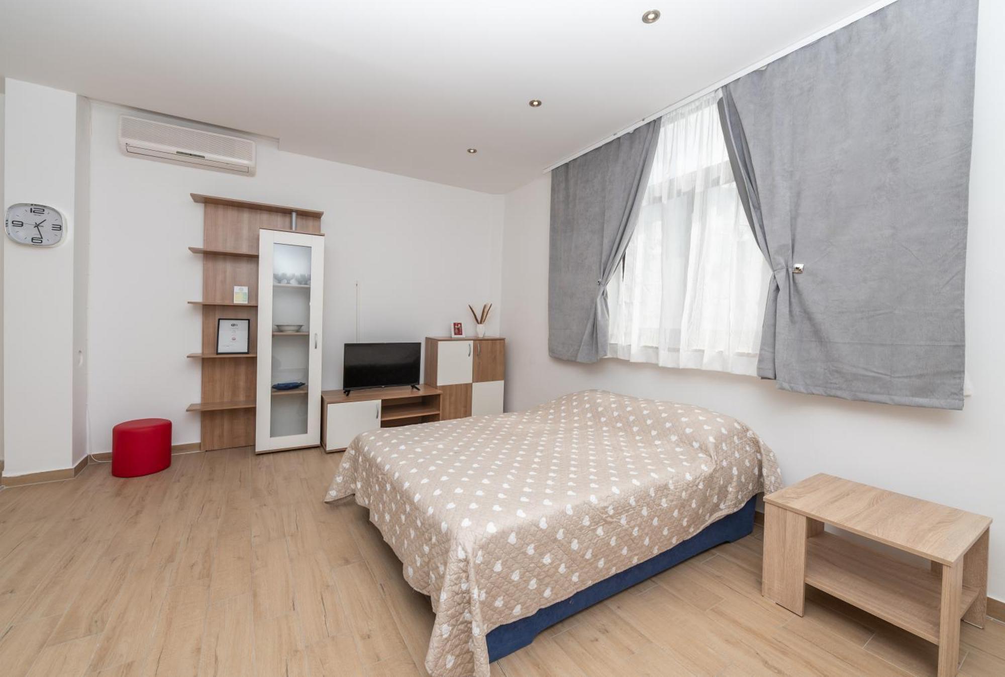 Apartments Marsela Tučepi Eksteriør billede