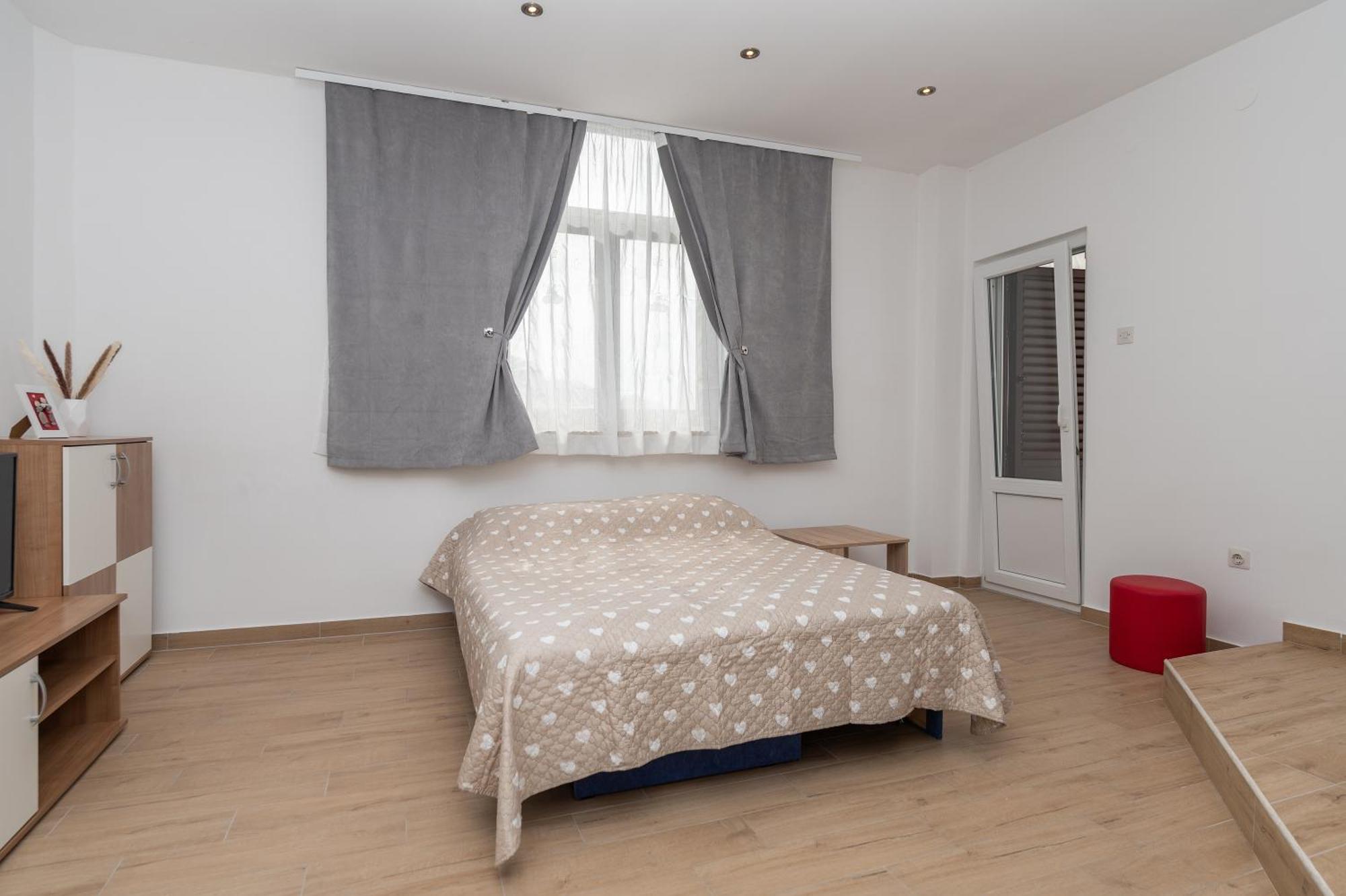 Apartments Marsela Tučepi Eksteriør billede
